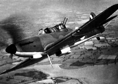 „Bojovný“ snímek Defiantu z propagandistické kampaně RAF