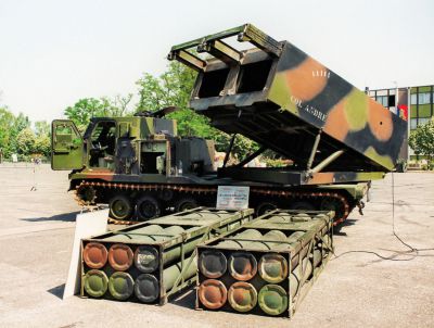 Raketomet MLRS z výzbroje francouzské armády