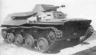 T-40
Obojživelný tank T-40 se od svých předchůdců značně odlišoval
Klíčová slova: t-40