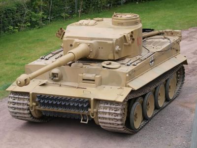 Panzerkampfwagen VI Tiger (též PzKpfw VI, Tiger ausf.E či SdKfz 181)