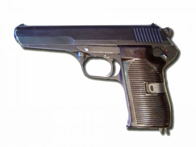  Samonabíjecí pistole vz. 52