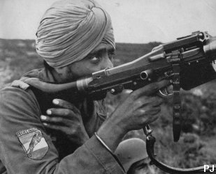 Indische Freiwilligen Legion der Waffen SS
Klíčová slova: indische freiwilligen legion waffen-ss
