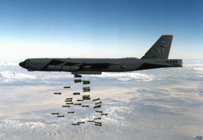 Boeing B-52 Stratofortress
Keywords: b-52