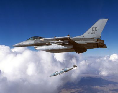 f-16 08 jdam
