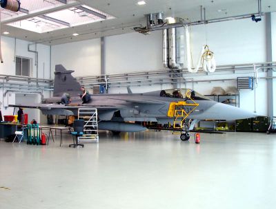 jas-39 hangar
