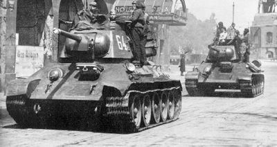 T-34
Klíčová slova: T-34