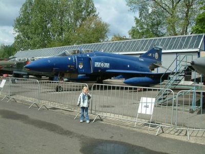 F-4 Phantom
Dvoumístný, dvoumotorový, nadzvukový stíhací letoun
Klíčová slova: usa nadzvukový stíhací letoun f-4 phantom