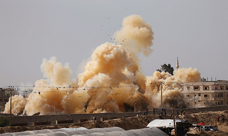 Bourání pokračuje. Armáda v akci 2. 11. 2014
http://www.vojsko.net/index.php/zpravy/102-vojenske-zpravy/3110-naraznikova-zona-mezi-egyptem-a-gazou
