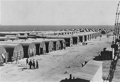 Uprchlický tranzitní táboru Dekálie, Kypr, roky srpen 1947 až únor 1949

