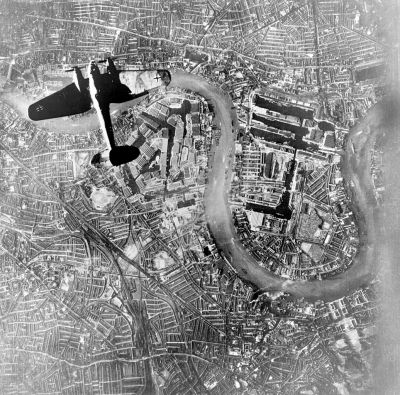 He 111
Bombardér He 111 nad Londýnem 7. září 1940
Klíčová slova: he_111