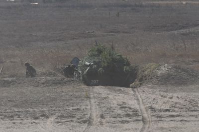 Vojenské cvičení ukrajinské armády na vojenském civčisti  Chernihiv
cvičení se konalo 14.března v reakci na pokračující ruskou okupaci Krymu a nebezpečí okupace dalších území
Klíčová slova: ukrajinska_armada