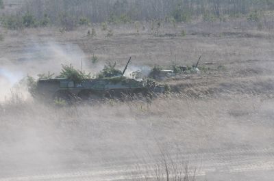 Vojenské cvičení ukrajinské armády na vojenském civčisti  Chernihiv
cvičení se konalo 14.března v reakci na pokračující ruskou okupaci Krymu a nebezpečí okupace dalších území
Klíčová slova: ukrajinska_armada