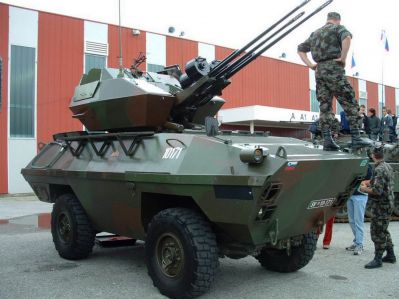 BOV-3
Jugoslávské vozidlo BOV-3 se třemi 30mm kanony
Keywords: bov-3
