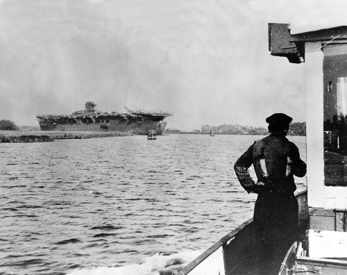 Graf Zeppelin na fotce ze září 1945