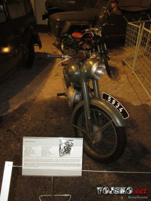 Jawa 250
Klíčová slova: jawa_250 jawa