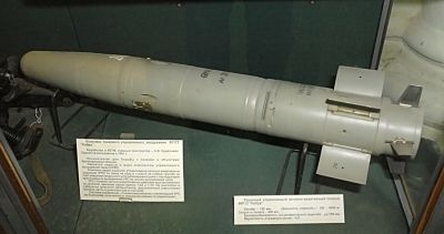 9M112 (AT-8 Songster)
Raketa 9M112 systému Kobra pro 125mm tankové kanony

Autor: George Shuklin
Zdroj: wikipedia.org
Licence: CC BY-SA 1.0
Klíčová slova: 9m112 kobra