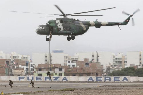 Mil Mi-17
Mil Mi-17 letectva Peru
Keywords: mil_mi-17