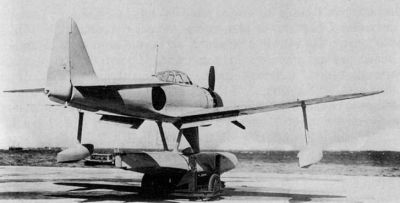 Nakajima A6M2-N
Klíčová slova: nakajima_a6m2-n