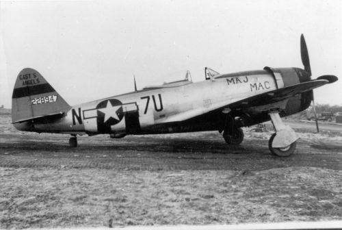 P­-47 Thunderbolt
Keywords: p-47