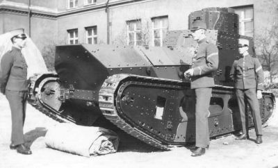 Stridsvagn m/21
Švédský Stridsvagn m/21 neboli lehký „kavaleristický“ obrněnec LK II
Klíčová slova: stridsvagn m/21