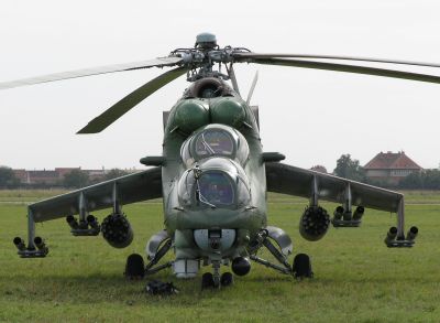 Čtyři dvojice raket Šturm-V na slovenském vrtulníku Mi-24V
Klíčová slova: šturm šturm-v mi-24 mi-24v