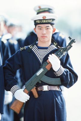 Type 56
Čínský námořník vyzbrojený útočnou puškou Type 56
Klíčová slova: type_56