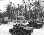 British-armor-Potsdam-19450721-1.jpg