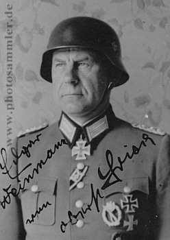 Bernhard Griese
SS-Standartenführer und Oberst der Schupo
Klíčová slova: bernhard griese ss-standartenführer schupo waffen-ss