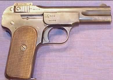 FN / Browning M.1900 (Browning No.1)
Zdroj: world.guns.ru
Klíčová slova: browning_m.1900