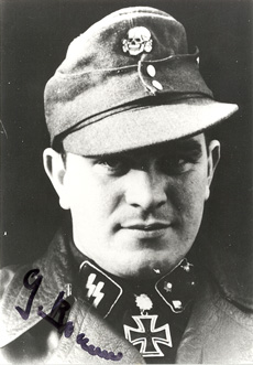 Gerhard Bremer
SS-Sturmbannführer 
Klíčová slova: gerhard bremer waffen-ss