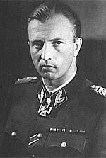 Hermann Otto Fegelein
SS-Gruppenführer und Generalleutnant der Waffen-SS
Klíčová slova: hermann otto gegelein ss-gruppenführer generalleutnant waffen-ss