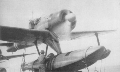 Nakajima A6M2-N "Rufe"
