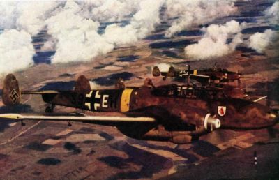 Messerschmitt Bf 110
Klíčová slova: bf-110