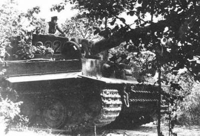 Panzerkampfwagen VI Tiger (též PzKpfw VI, Tiger ausf.E či SdKfz 181)
Keywords: tiger