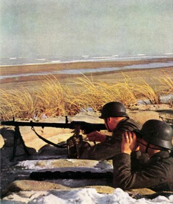 Maschinengewehr 34 (MG 34)
Klíčová slova: mg-34