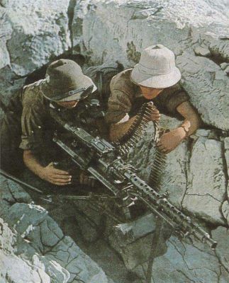 MG 34 v severní Africe
Klíčová slova: mg-34