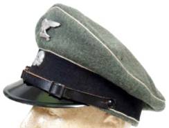 Poddůstojník (italský dobrovolník)
Waffen-SS
Klíčová slova: waffen-ss