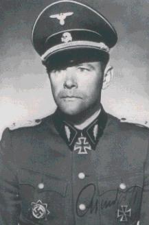 Werner Ostendorff
SS-Gruppenführer
Klíčová slova: werner ostendorff ss-gruppenführer