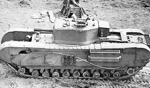 Churchill MK VIII
Varianta vyzbrojená houfnicí Ordnance QF 95 mm howitzer
Klíčová slova: churchill_tank