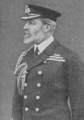 Christopher Cradock
Rear-Admiral Sir Christopher "Kit" George Francis Maurice Cradock KCVO CB SGM
Klíčová slova: christopher_cradock