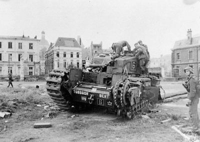 Churchill Mk III
Němečtí vojáci si prohlíží britský tank Churchill Mk III opuštěný po neúspěšném vylodění u Dieppe
Klíčová slova: churchill_tank