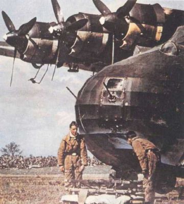 Messerschmitt Me 323 Gigant
Klíčová slova: me-323_gigant