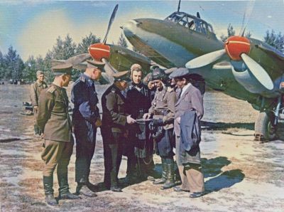 Petljakov Pe-2
Klíčová slova: petljakov_pe-2