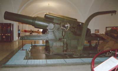 38 cm Belagerungshaubitze M 16
Zdroj: wikipedia.org
