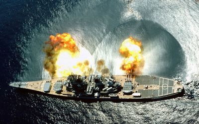 Uss_iowa-1024-768.jpg