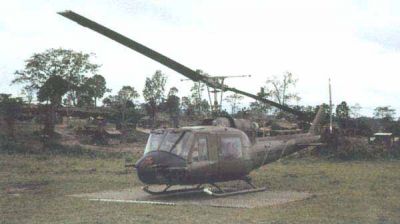 normal_uh-1_03.jpg