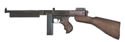 Thompson submachine gun M1928A1
Autor: Alex Kühn
Zdroj: wiki.waffen-online.de
Licence: CC BY-SA 3.0
Klíčová slova: thompson_m1928