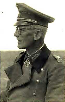 General_der_Artillerie_Max_Pfeffer_1.jpg