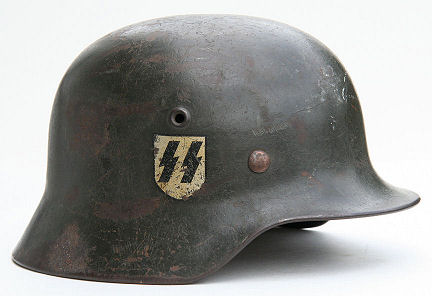 Helma M40
Německá helma z období druhé světové války
Keywords: M40