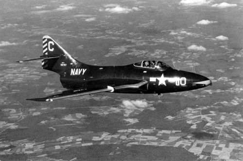 Gruman F9F Cougar
